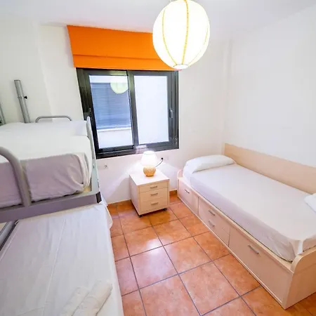 Homeholidaysrentals Adara