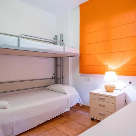 Homeholidaysrentals Adara Pineda de Mar